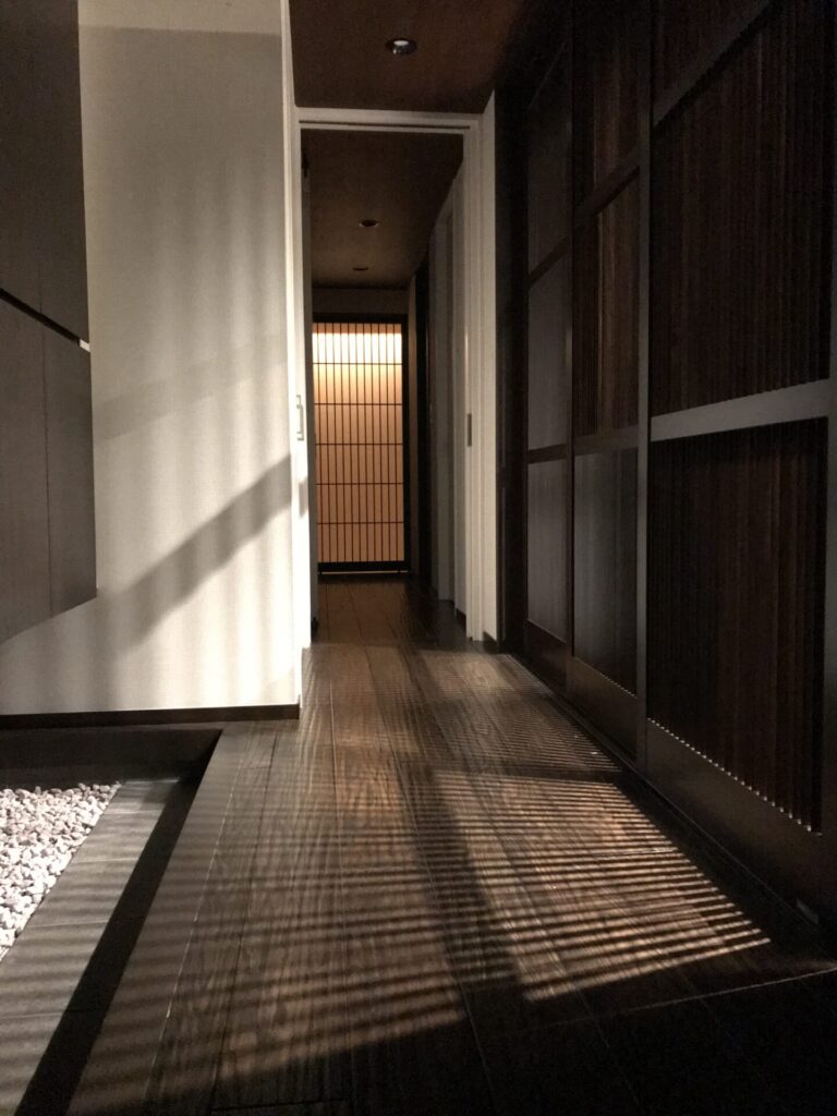 Unknotあんのっと廊下